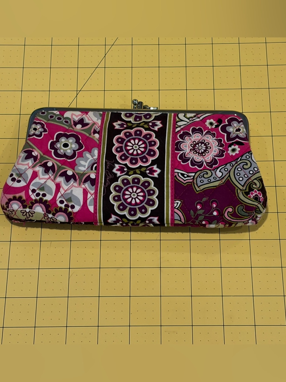 Vera Bradley "Very Berry Paisley" Quilted Kiss Lock Clutch/Wallet